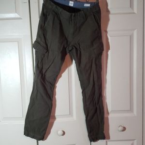Gap green cargo pants